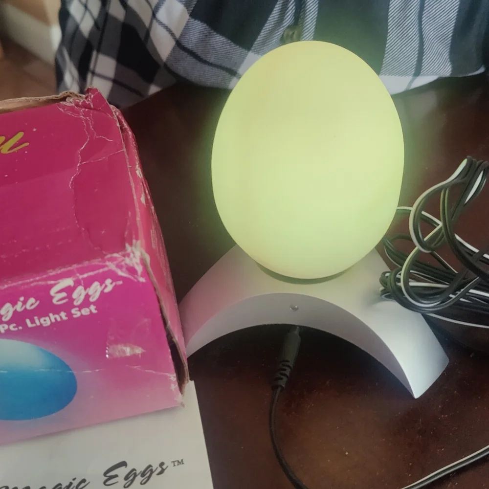 Magic Egg brighten up